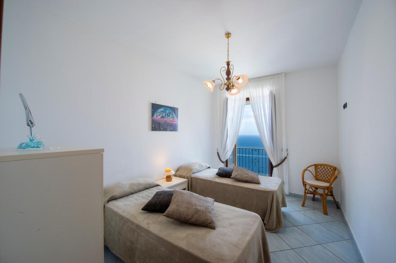 Moressas In Praiano Ngoại thất bức ảnh