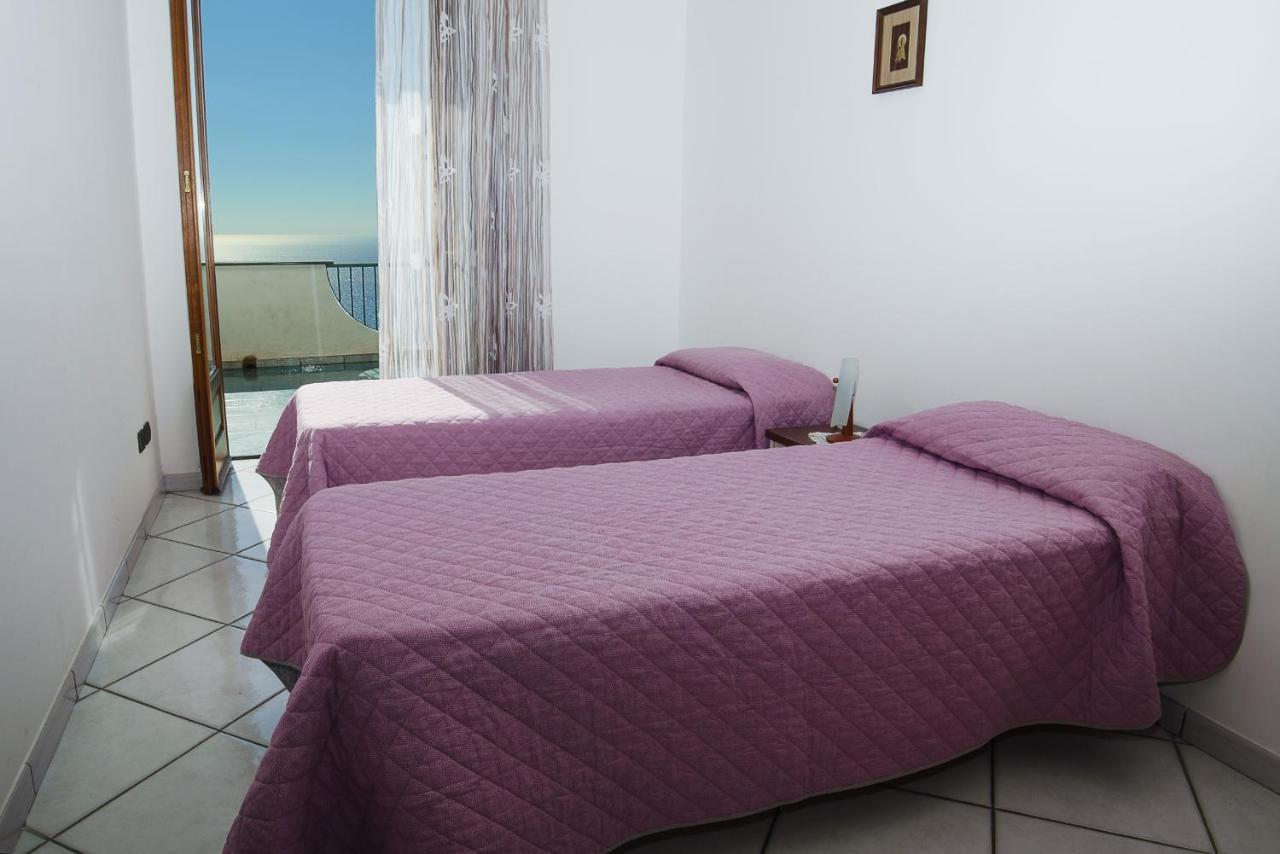 Moressas In Praiano Ngoại thất bức ảnh